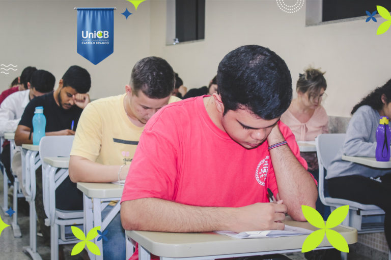 Read more about the article O UniCB, em parceria com a Damásio, aplica Simulado da OAB para estudantes do curso de Direito