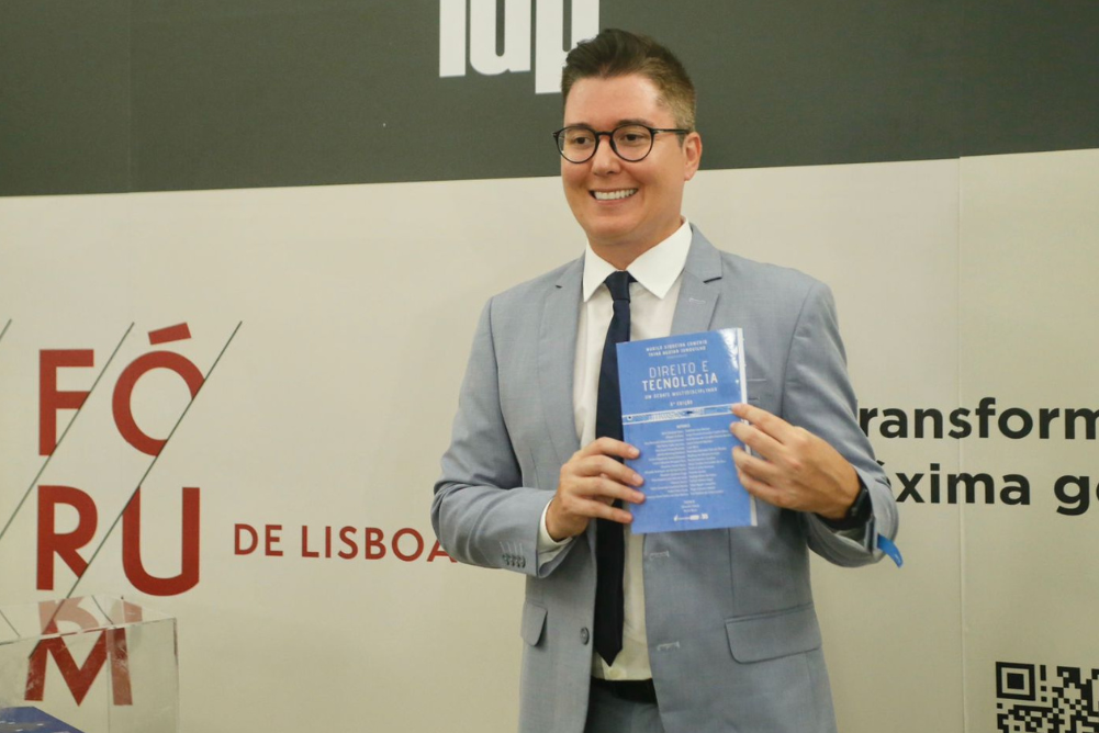 Você está visualizando atualmente Professor do UniCB, lança livro no XII Fórum Jurídico de Lisboa