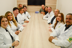 Entrega dos carimbos celebra conquista dos alunos de Farmácia do UniCB